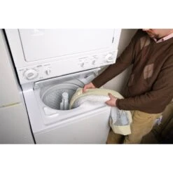 Safety 1st Wide Doorways Fabric Pet Gate -Dog Supply Store 109224 PT3. AC SS1800 V1483641245