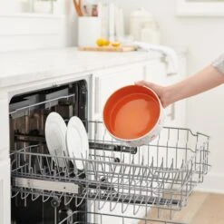 Disney Winnie The Pooh Orange No-Skid Ceramic Dog & Cat Bowl 11 Disney Winnie The Pooh Orange No-Skid Ceramic Dog & Cat Bowl -Dog Supply Store 280626 PT6. AC SS1800 V1629987830