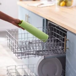 STAR WARS THE MANDALORIAN GROGU Nom Nom Silicone Dog & Cat Food Mat -Dog Supply Store 291446 PT6. AC SS1800 V1633979818