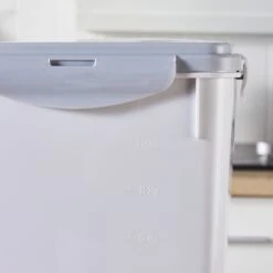 Hanamya Container With Measuring Cup Dog & Cat Food Storage -Dog Supply Store 665774 PT5. AC SS1800 V1665526189