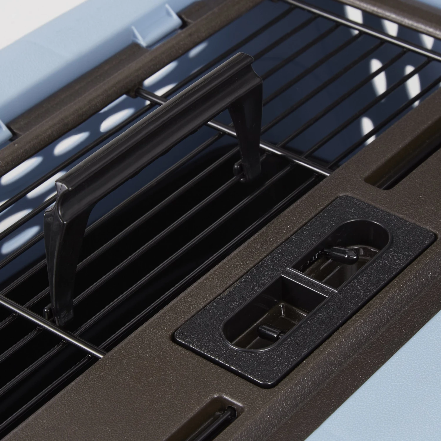 Petmate Two Door Top Load Dog & Cat Kennel 8 Petmate Two Door Top Load Dog & Cat Kennel - Image 8