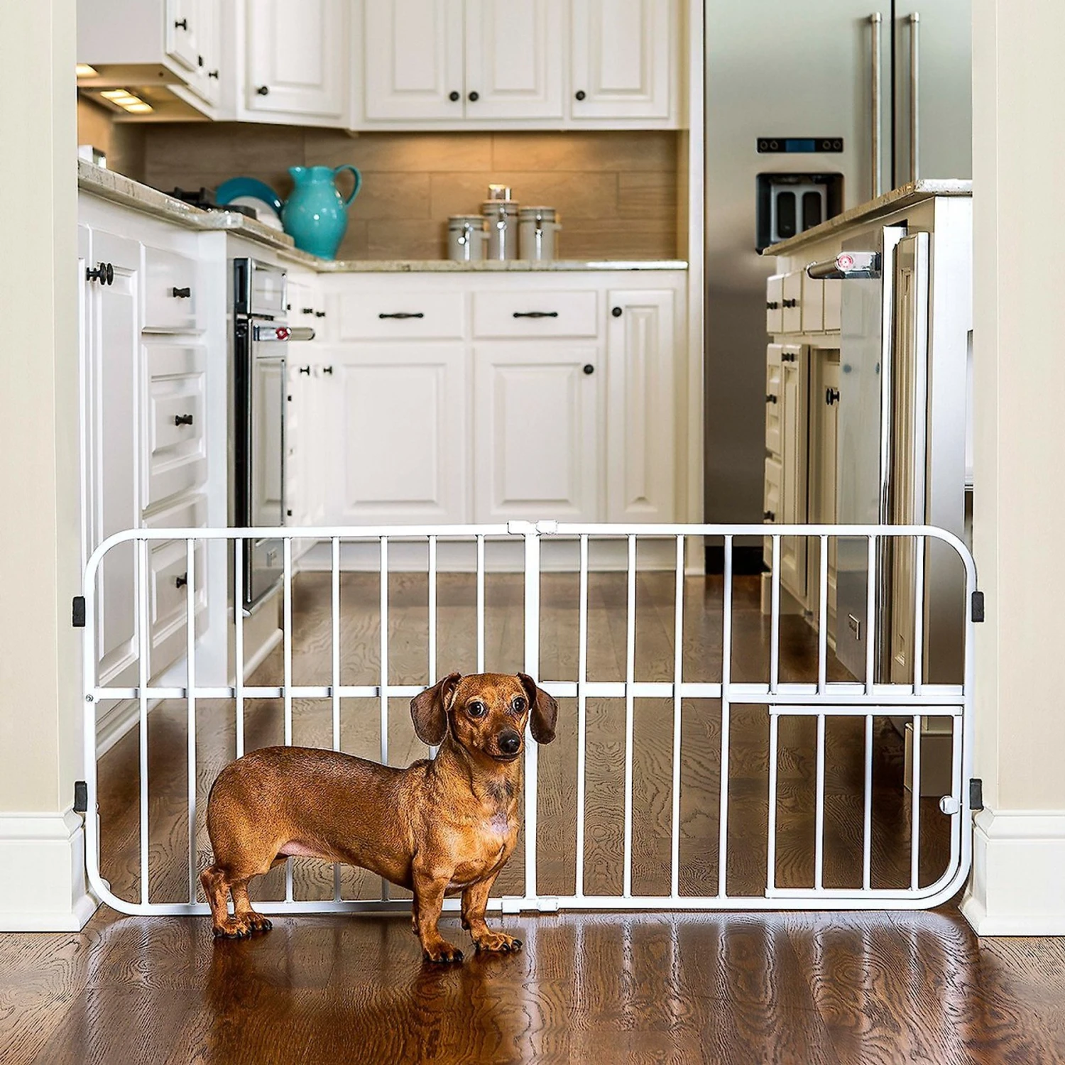 Carlson Pet Products Mini Tuffy Expandable Dog Gate With Pet Door 2 Carlson Pet Products Mini Tuffy Expandable Dog Gate With Pet Door - Image 2