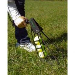 Hyper Pet Launcher Dog Toy -Dog Supply Store 80064 PT4. AC SS1800 V1478882261