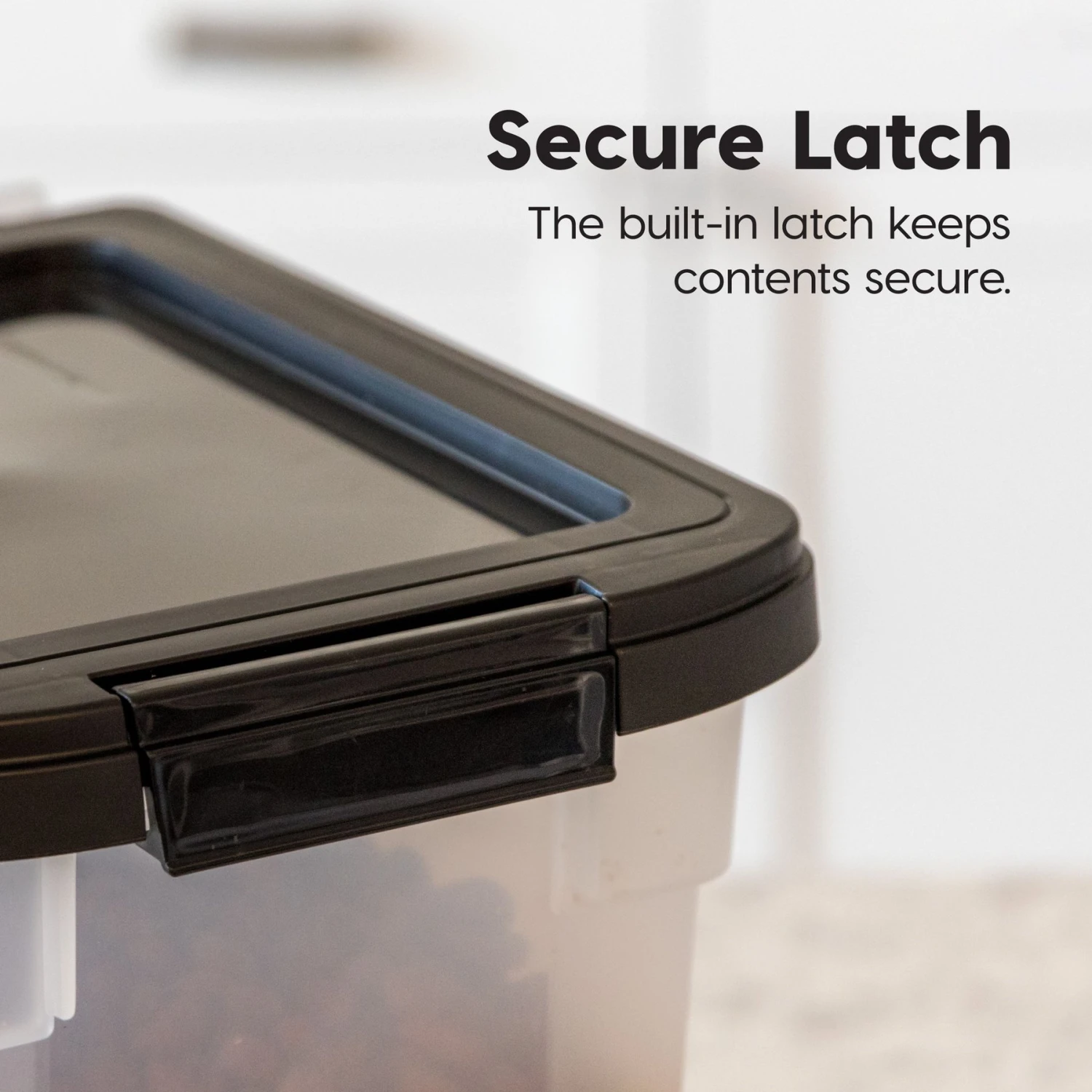 IRIS WeatherPro Airtight Food Storage Container 3 IRIS WeatherPro Airtight Food Storage Container - Image 3