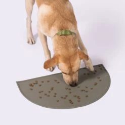 Awoo Silicone Splash Mat -Dog Supply Store 906574 PT2. AC SS1800 V1688399293